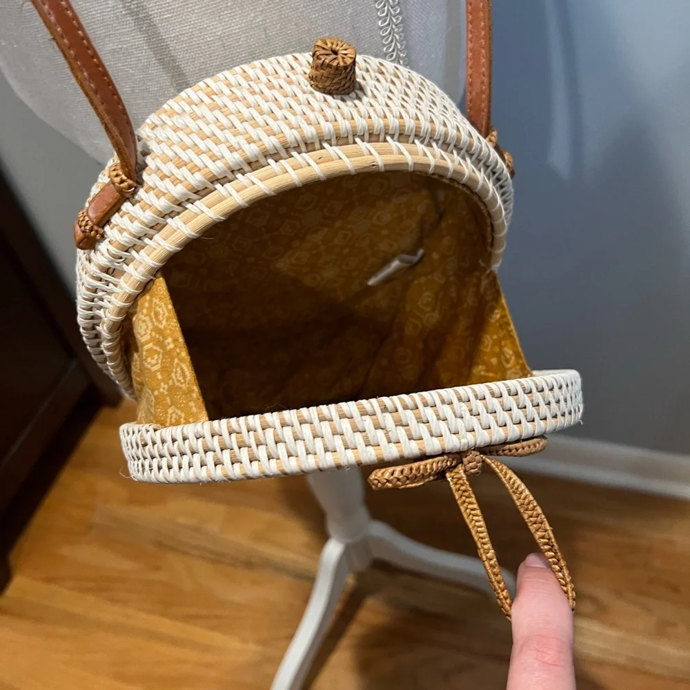 Anthro cross body bag - Picture 4 of 5